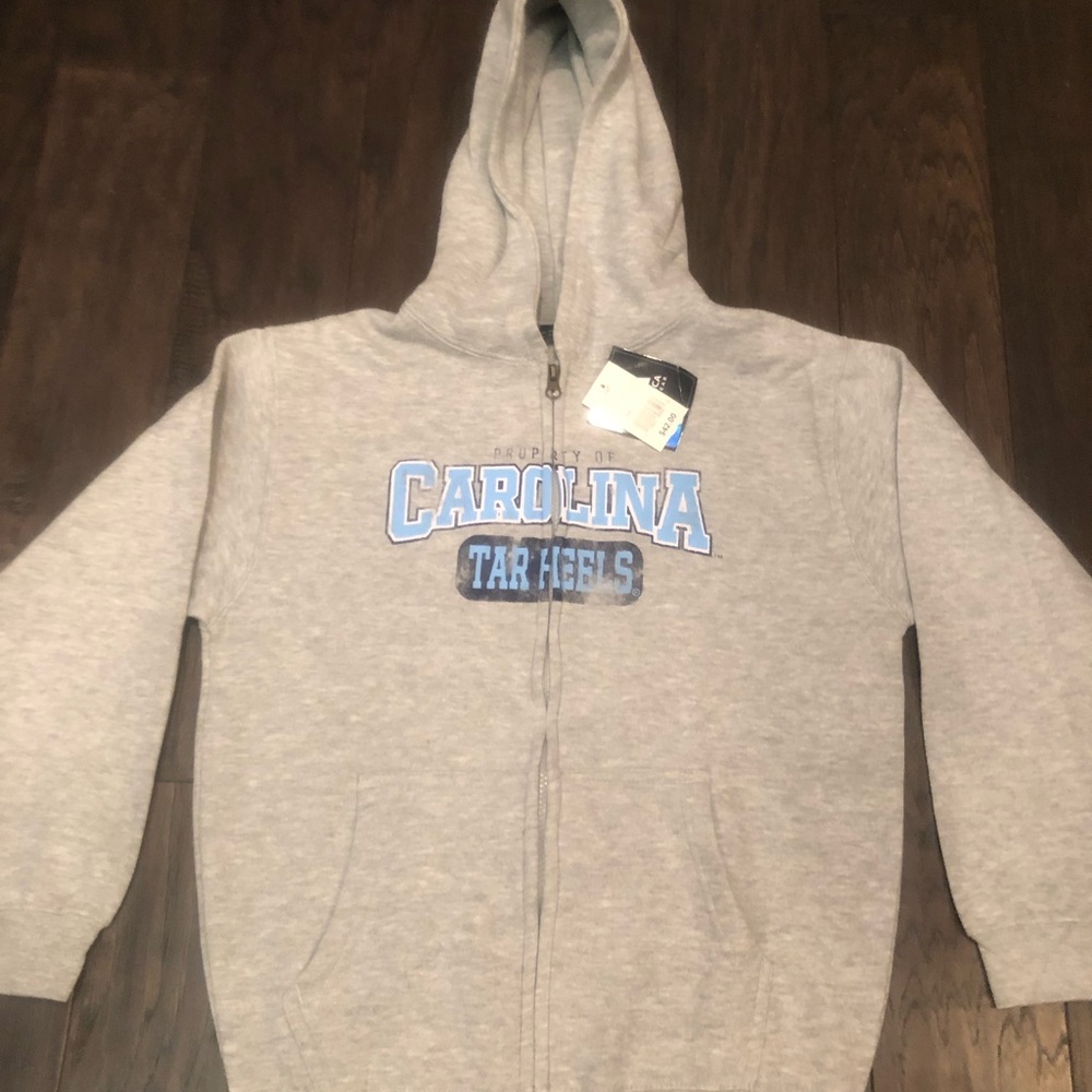 New with tags UNC Tar Heels zip up jacket